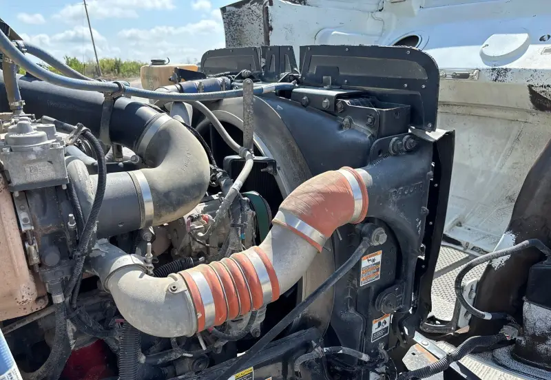 2018 Peterbilt 337 photo 94