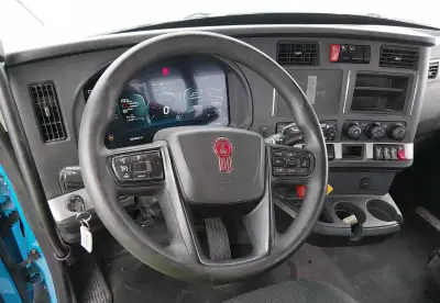 Photo 33