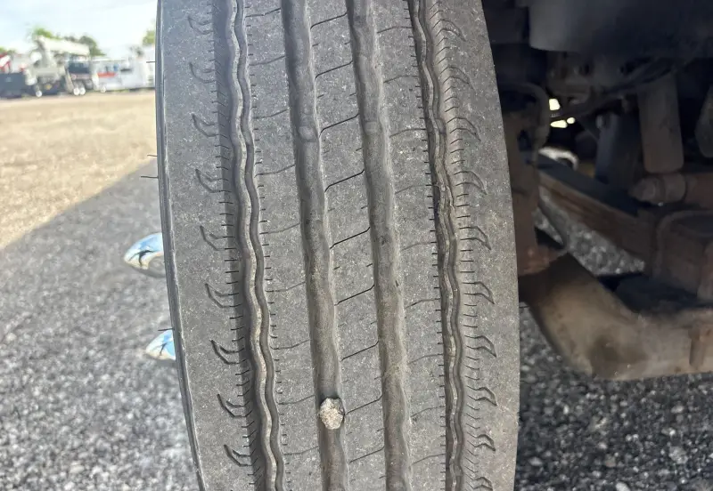 2005 Freightliner MT45 photo 58