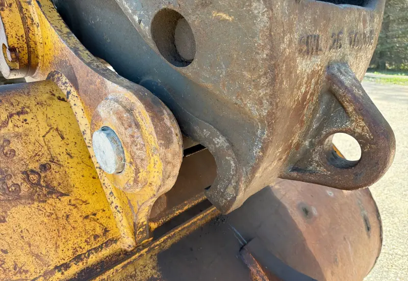 2015 John Deere 350G photo 27