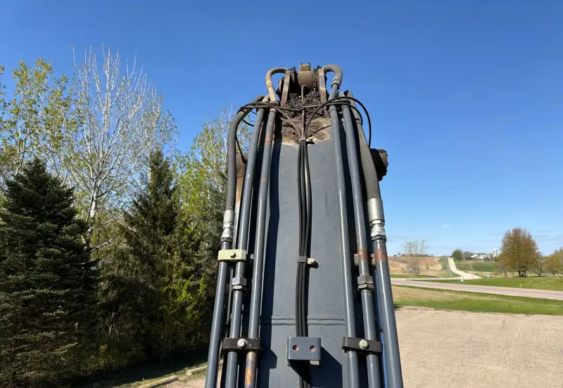 2015 John Deere 350G photo 47