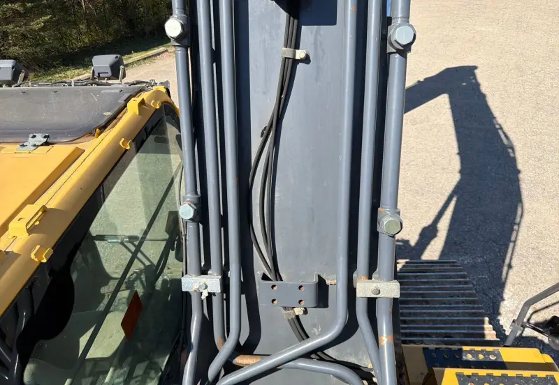 2015 John Deere 350G photo 46