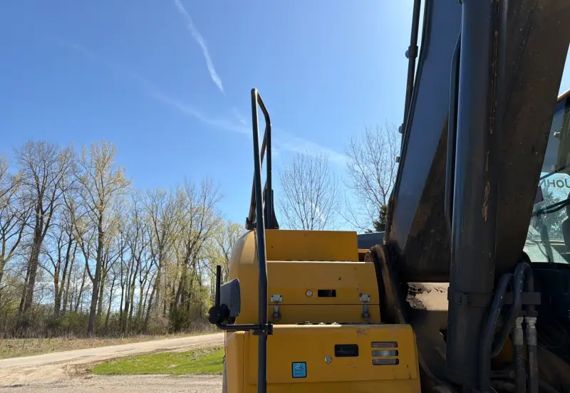 2015 John Deere 350G photo 39