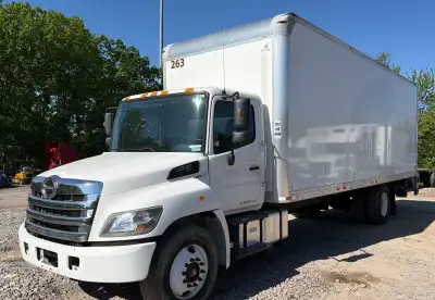 2020 Hino 268A