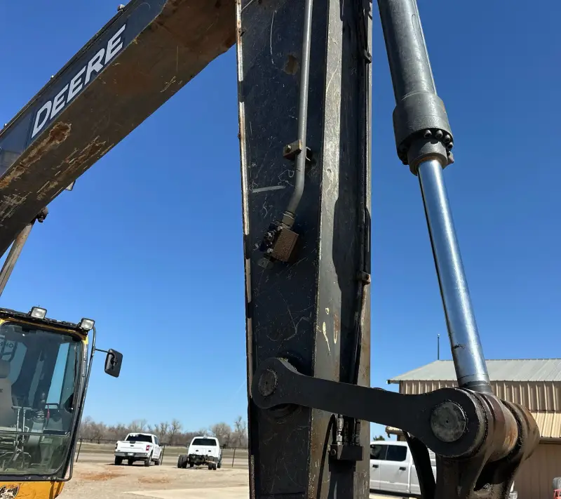 2016 John Deere 210G LC photo 20