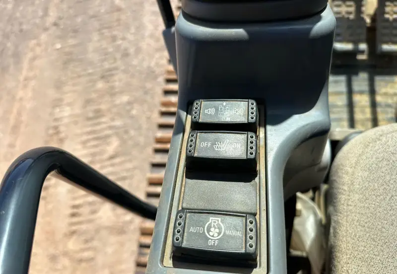 2016 John Deere 210G LC photo 54