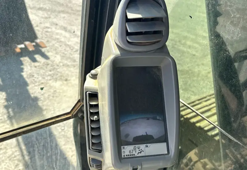 2016 John Deere 210G LC photo 50