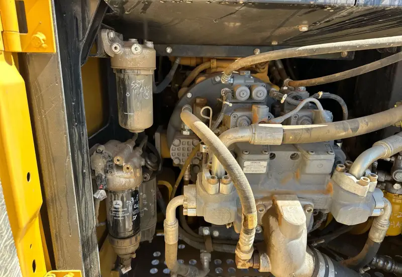 2016 John Deere 210G LC photo 67