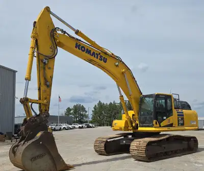2020 Komatsu PC360LC-11