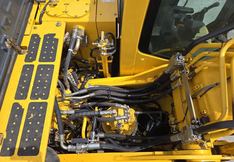 2020 Komatsu PC360LC-11 photo 73