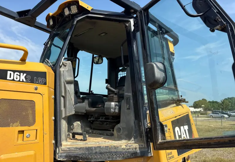 2019 Caterpillar D6K2 LGP photo 26