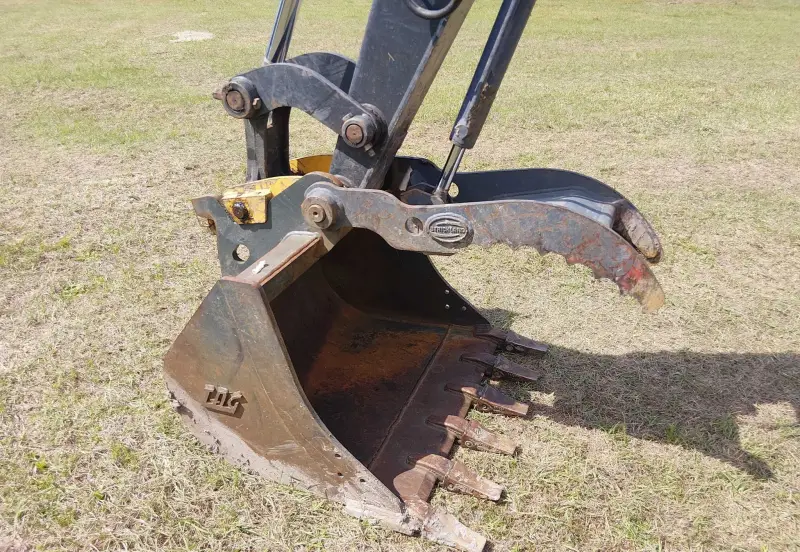 2020 John Deere 60G photo 12