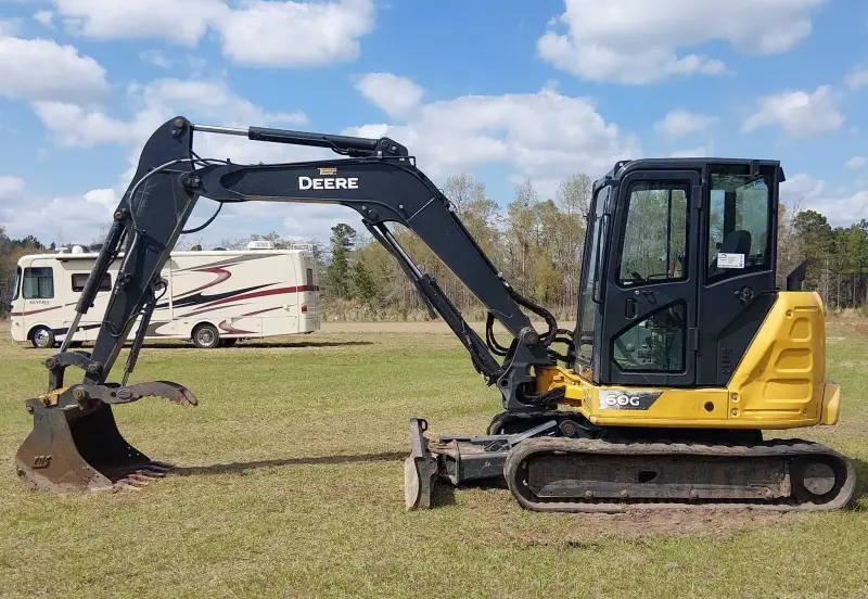 2020 John Deere 60G photo 8