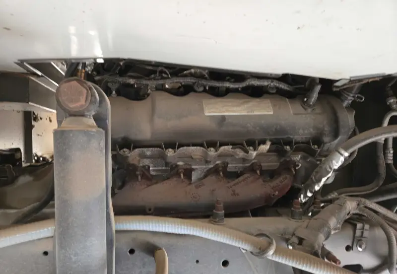 2017 Thor Motor Coach Stripped photo 109