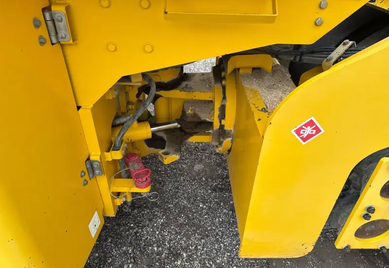 2017 Sakai GW751 photo 17