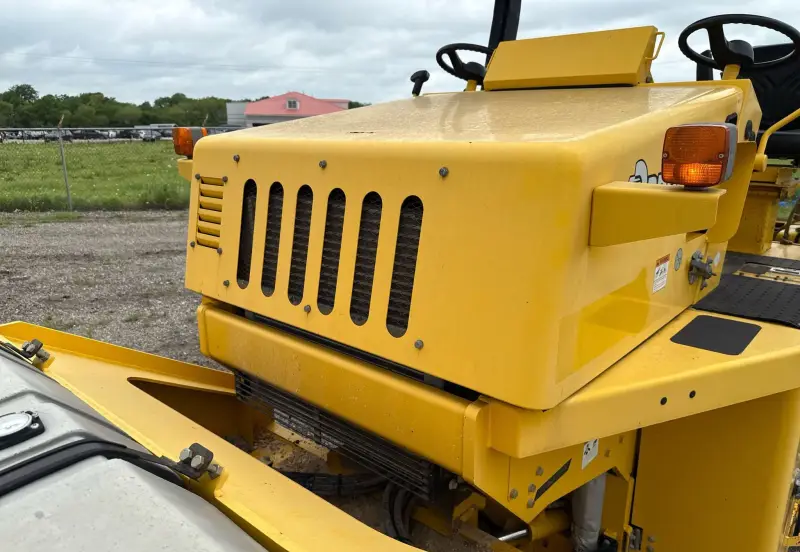 2017 Sakai GW751 photo 12