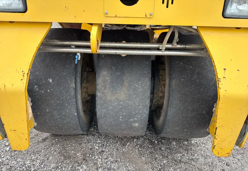 2017 Sakai GW751 photo 15
