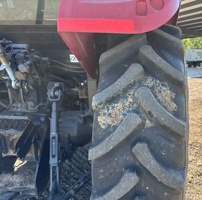 2016 Case Farmall 75C photo 56