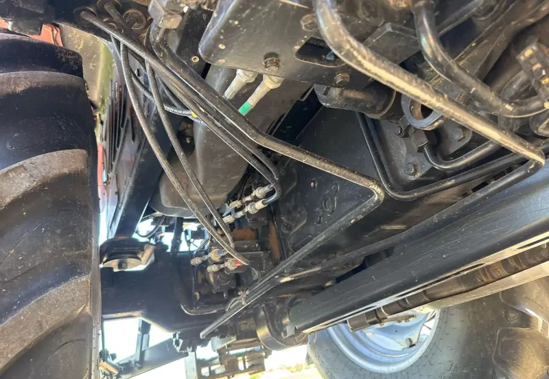 2016 Case Farmall 75C photo 25
