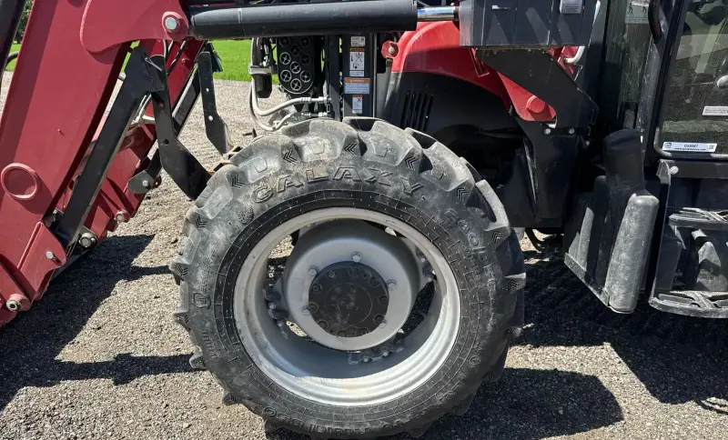 2016 Case Farmall 75C photo 49