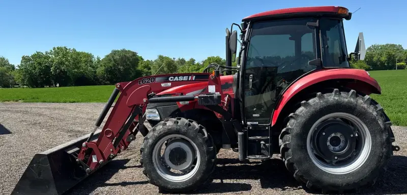 2016 Case Farmall 75C photo 8