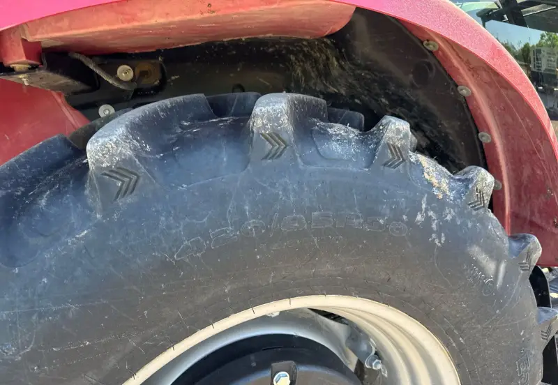 2016 Case Farmall 75C photo 55