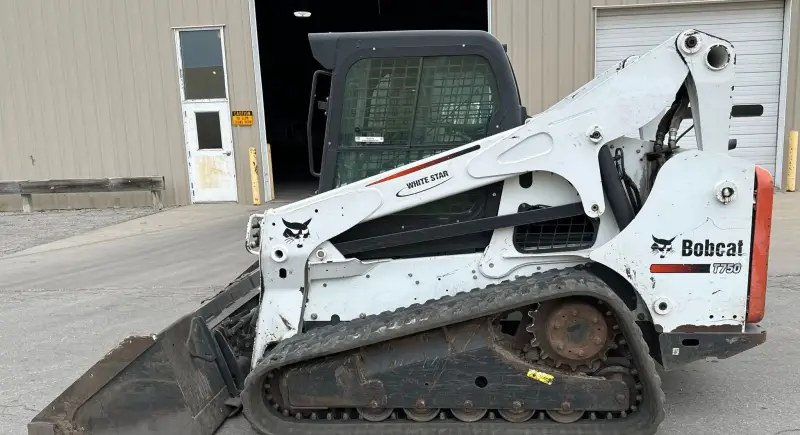 2011 Bobcat T750 photo 8