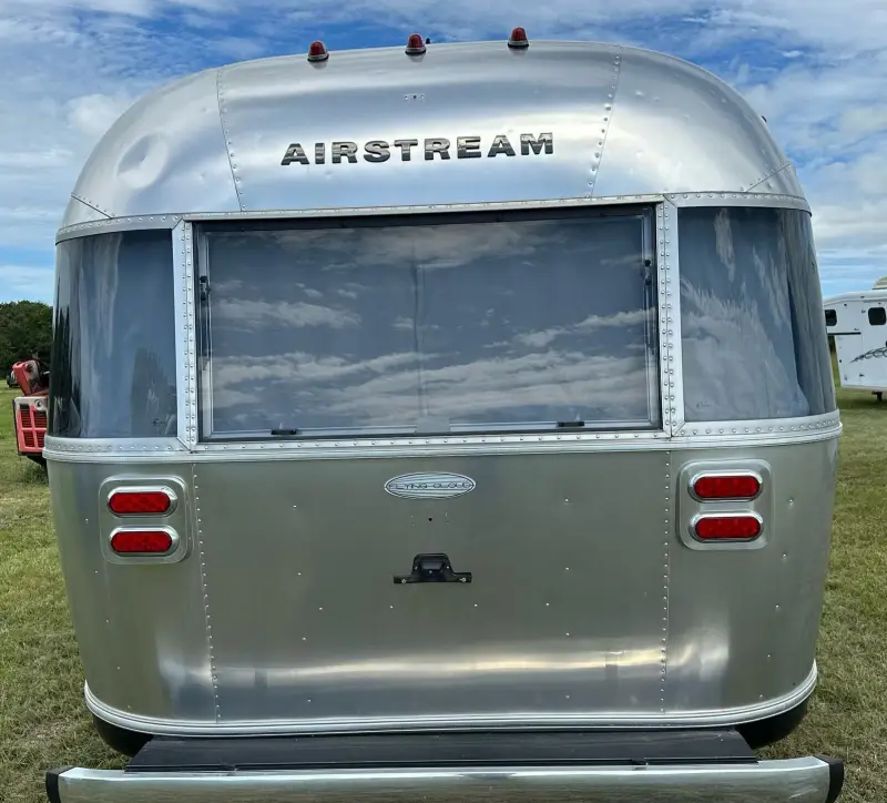 2019 Airstream Flying Cloud photo 6