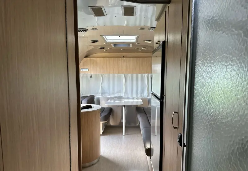 2019 Airstream Flying Cloud photo 125