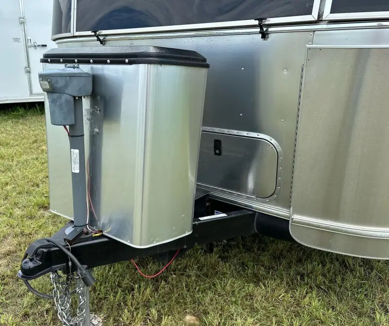2019 Airstream Flying Cloud photo 9