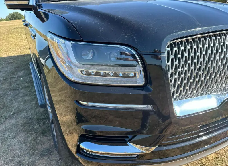 2021 Lincoln Navigator photo 9