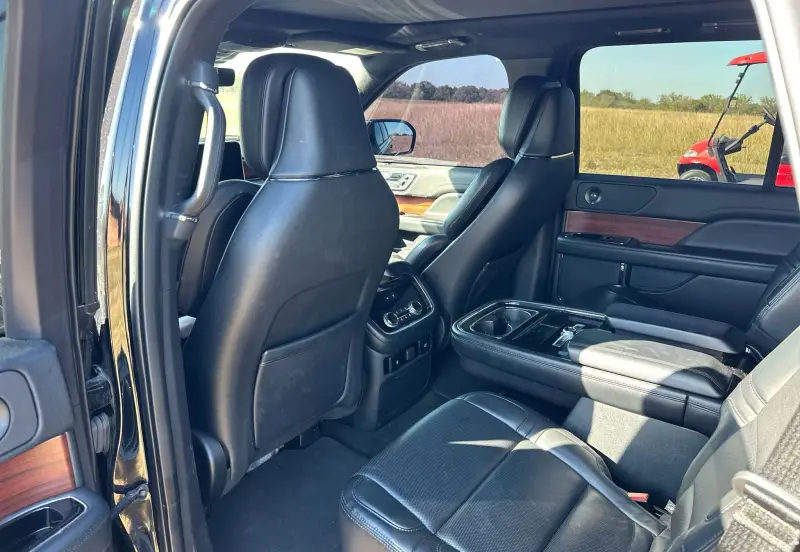 2021 Lincoln Navigator photo 53
