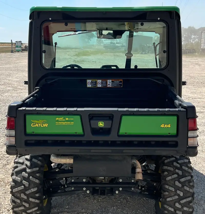 2021 John Deere XUV835R photo 6