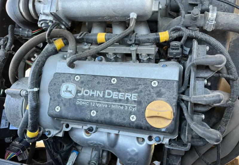 2021 John Deere XUV835R photo 28