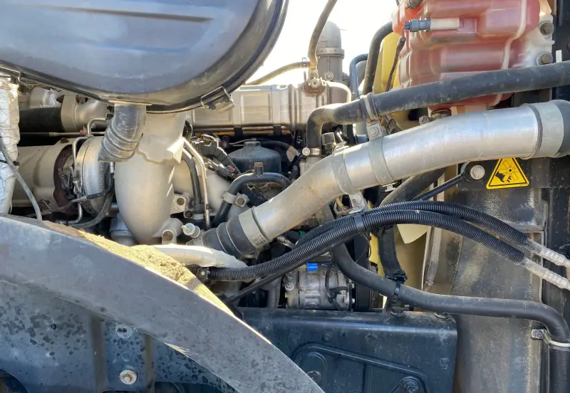 2016 Caterpillar CT660 photo 32