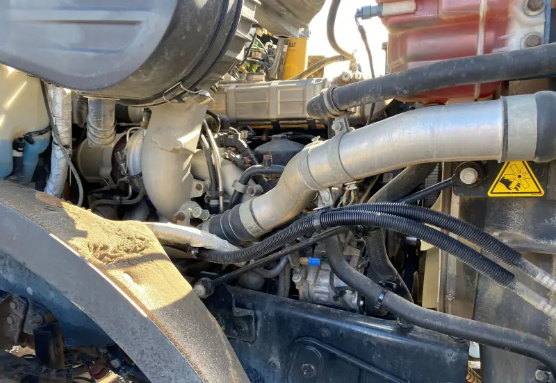 2016 Caterpillar CT660 photo 33
