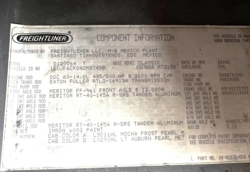 2004 Freightliner Classic 120 photo 78