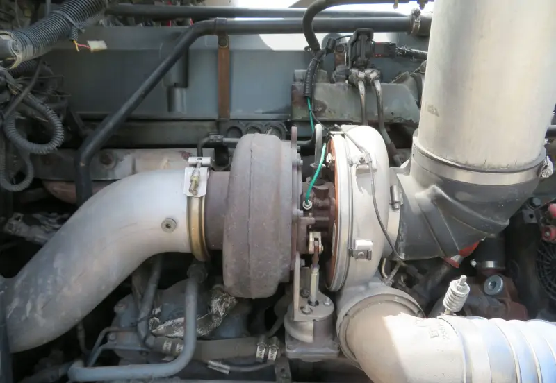 2004 Freightliner Classic 120 photo 51
