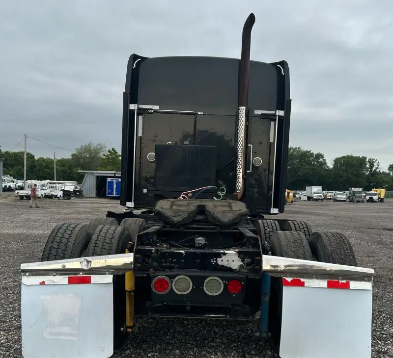 2008 Kenworth T660 photo 6