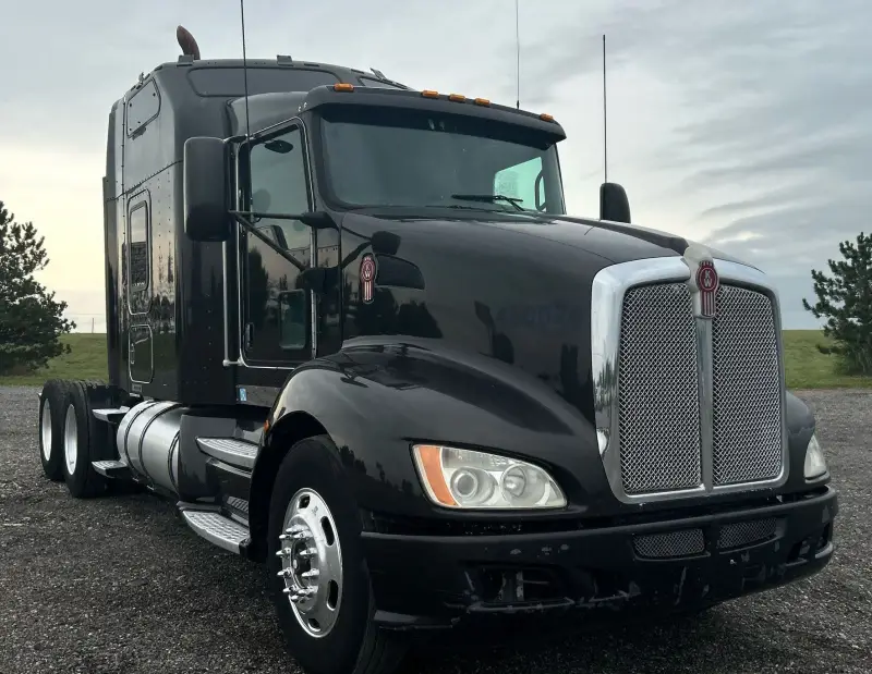 2008 Kenworth T660 photo 3