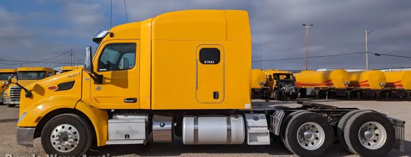 2016 Peterbilt 579 photo 8