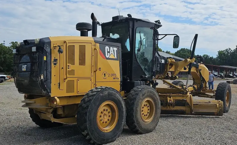 2013 Caterpillar 12M2 VHP Plus photo 5