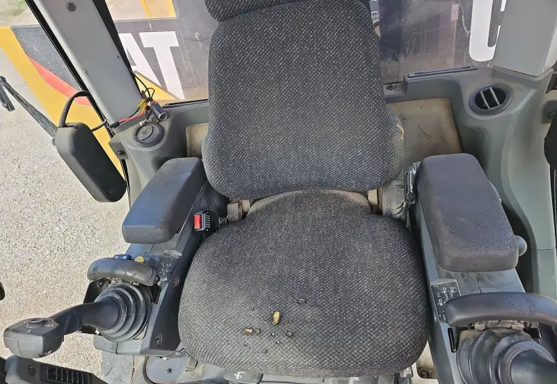 2013 Caterpillar 12M2 VHP Plus photo 30