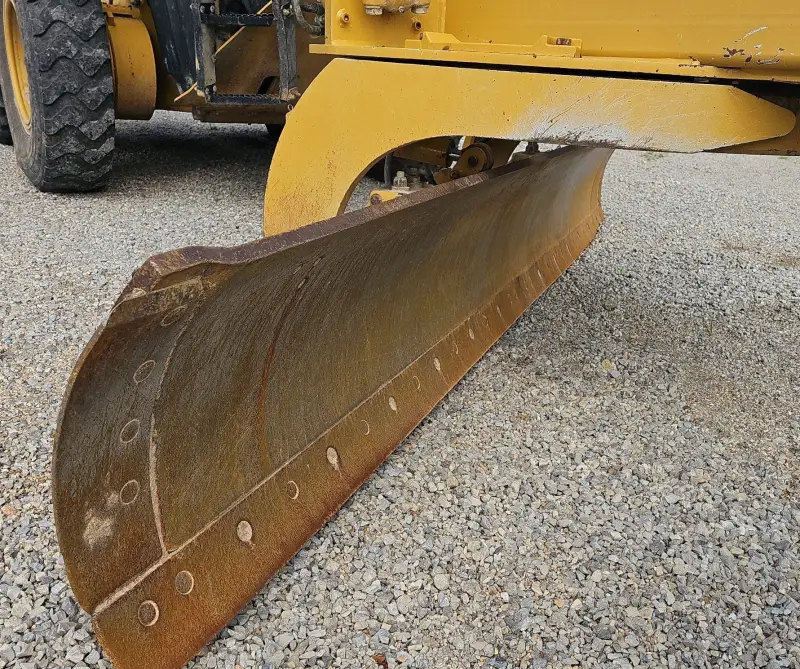2013 Caterpillar 12M2 VHP Plus photo 23