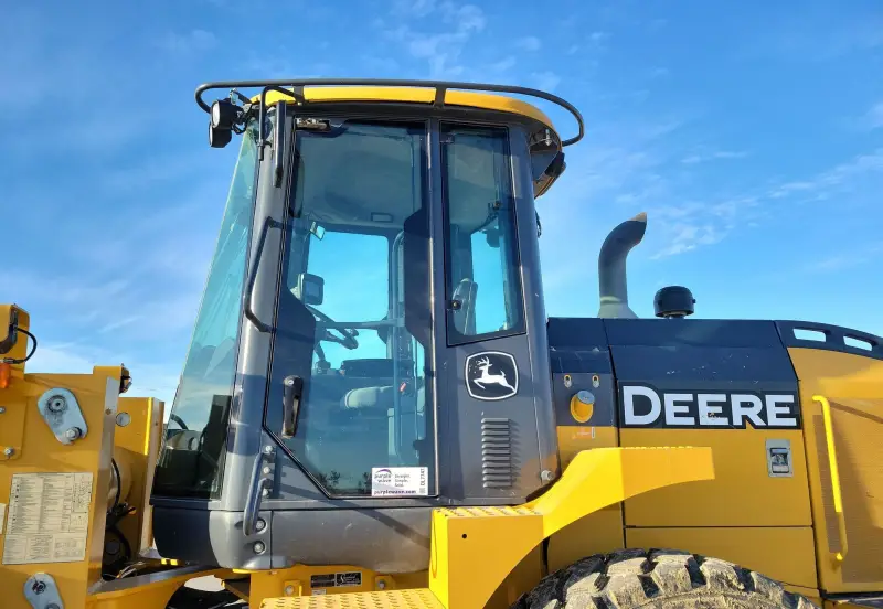 2018 John Deere 544K-II photo 34