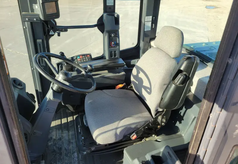 2018 John Deere 544K-II photo 36