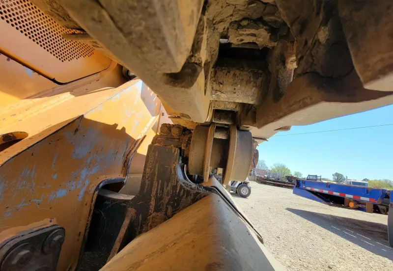 2014 Case 1650M XLT photo 29