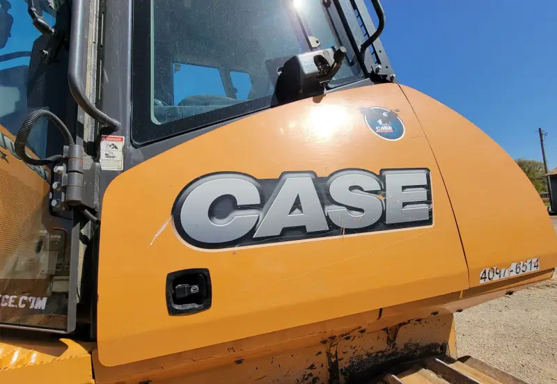 2014 Case 1650M XLT photo 36