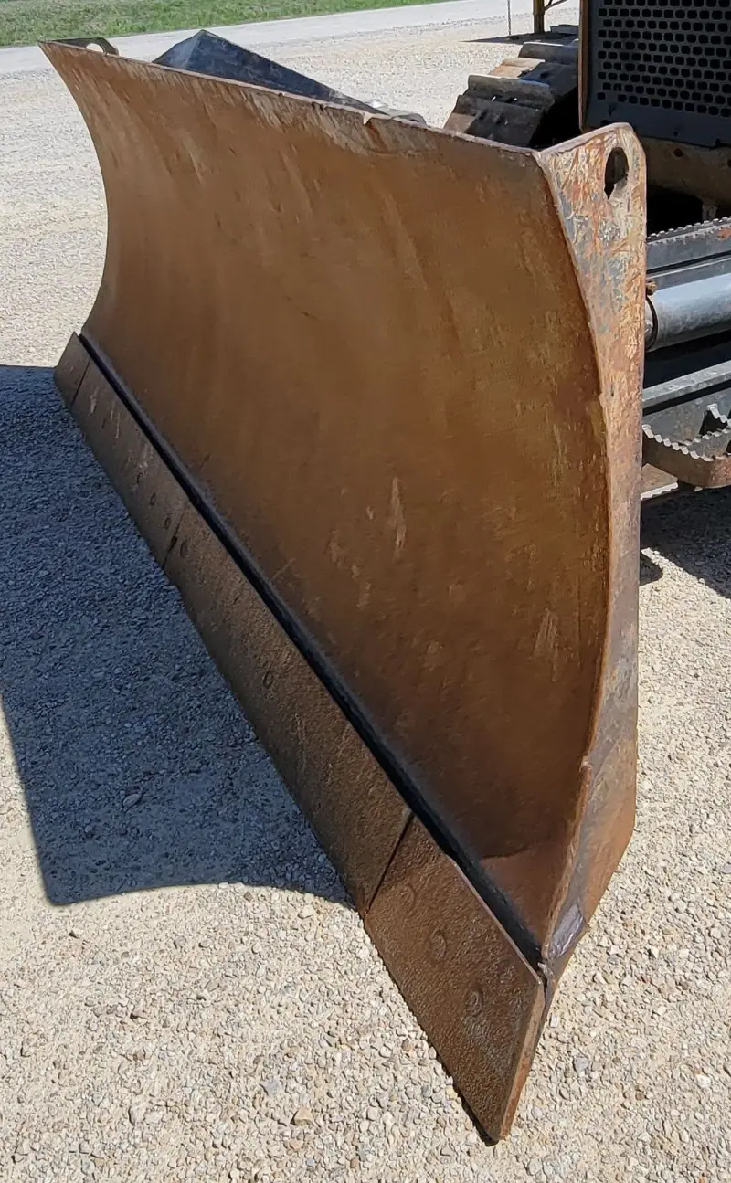 2014 Case 1650M XLT photo 33