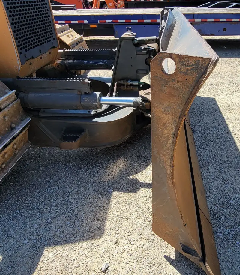 2014 Case 1650M XLT photo 31